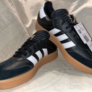 Adidas Samba XLG in black & white colorway w/gum sole, size M:12 F:13, NWT